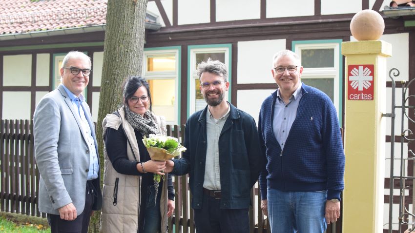 Gewährleisten gemeinsam die ambulante Pflege im ländlichen Raum (v.l.): Holger Gatzenmeyer, Simone Lojda, Frank Heerwig und Ralf Regenhardt. | Foto: Johannes Broermann / cps