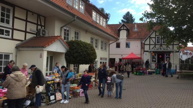 Zuletzt gab es 2019 einen Flohmarkt im Caritas-Centrum Duderstadt (Archivbild). | Foto: Jacobi / Caritas Südniedersachsen